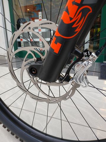 Brugt Ghost PATH RIOT FULL PARTY 2024 Mountainbike — billede 4 af 7