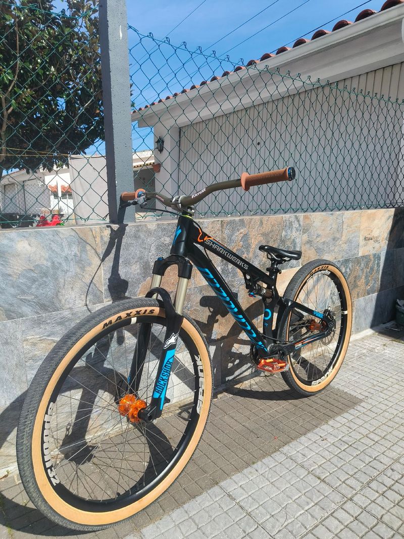Käytetty Specialized Edition 2014 Kids & Youth