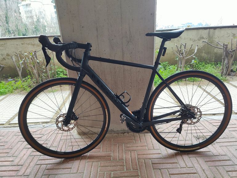 Used Canyon Endurace 7 2022 2022 Road & Gravel, Black — image 1 of 13