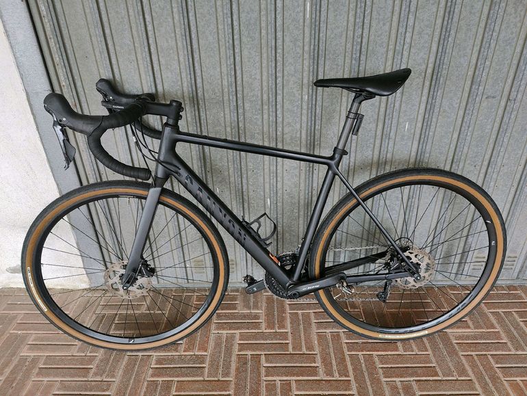 Used Canyon Endurace 7 2022 2022 Road & Gravel, Black — image 9 of 13