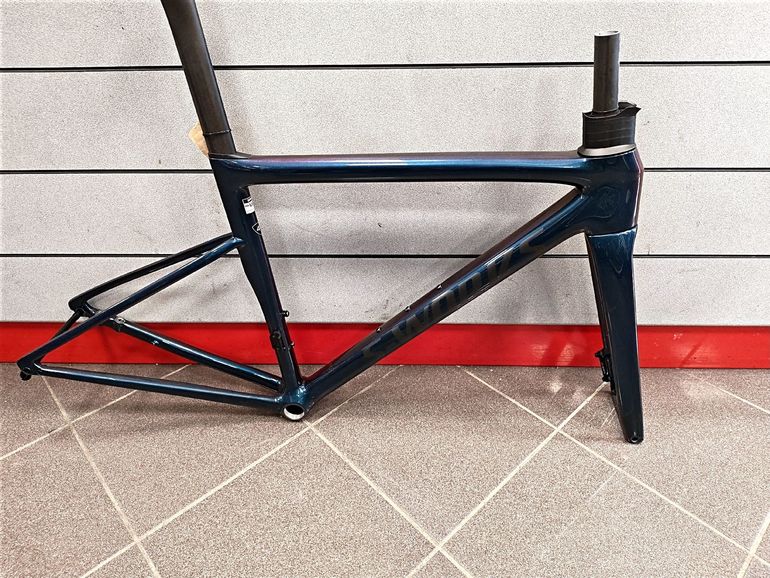 Used Specialized Tarmac Frameset 2025 Road & Gravel — image 1 of 5