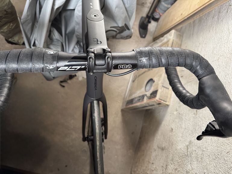 Used Orbea ORCA M30i 2024 2024 Road & Gravel, Black — image 15 of 21