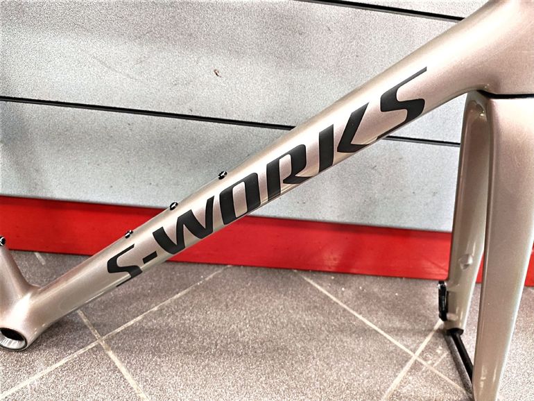 Used Specialized Tarmac Frameset 2025 Road & Gravel — image 3 of 6