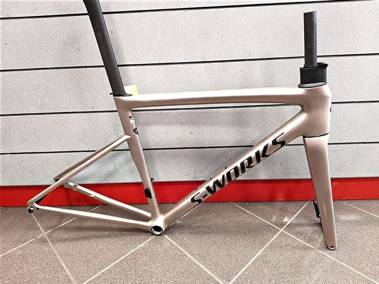 Used Specialized Tarmac Frameset 2025 Road & Gravel — image 1 of 6