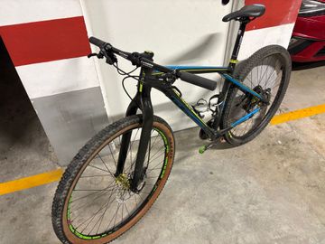 Used GT Zaskar Shimano Deore XT 2018 Mountainbike, Black — image 2 of 7