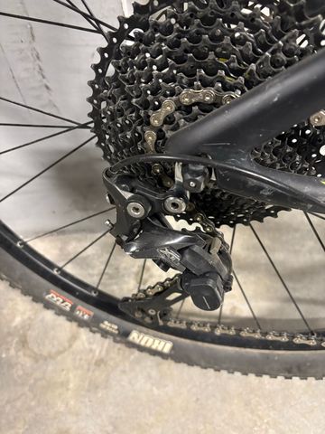 Used GT Zaskar Shimano Deore XT 2018 Mountainbike, Black — image 3 of 7