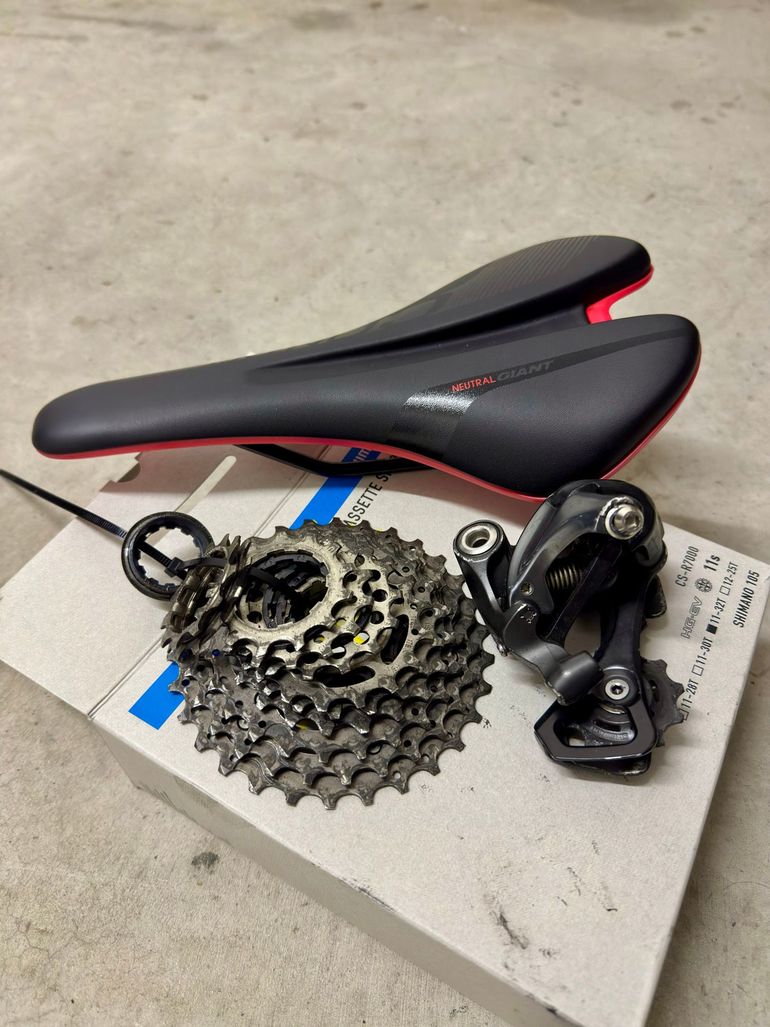 Used Giant Tcr Shimano Ultegra 2016 Road & Gravel, Weiß — image 6 of 10