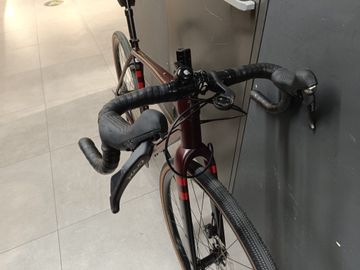 Trek Checkpoint ALR 5 Driftless 2023 2023 Road & Gravel usato, Rosso — immagine 5 di 8