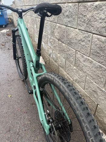 Used Transition Smuggler Carbon XO AXS 2025 2025 Mountainbike, Green, 29 — image 9 of 11