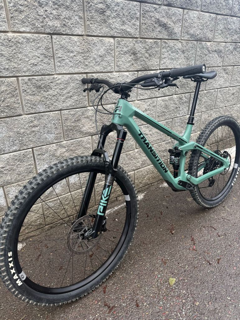 Used Transition Smuggler Carbon XO AXS 2025 2025 Mountainbike, Green, 29 — image 8 of 11