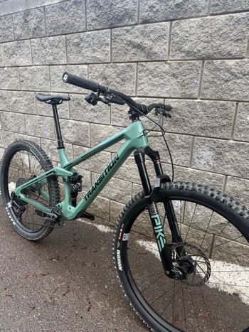 Used Transition Smuggler Carbon XO AXS 2025 2025 Mountainbike, Green, 29 — image 5 of 11