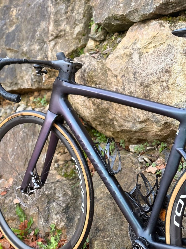 Used Specialized Tarmac Shimano Ultegra Di2 2024 Road & Gravel, Black — image 2 of 3