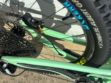 Used Yeti SB160 Other SRAM 2025 Mountainbike, Green, 29 — image 10 of 30