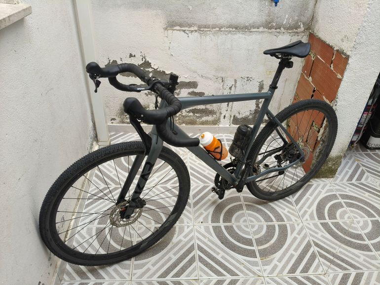 Megamo Jakar Shimano GRX 2023 Road & Gravel usato, Grigio chiaro — immagine 3 di 5