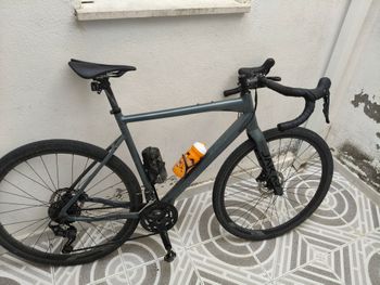 Megamo Jakar Shimano GRX 2023 Road & Gravel usato, Grigio chiaro — immagine 5 di 5