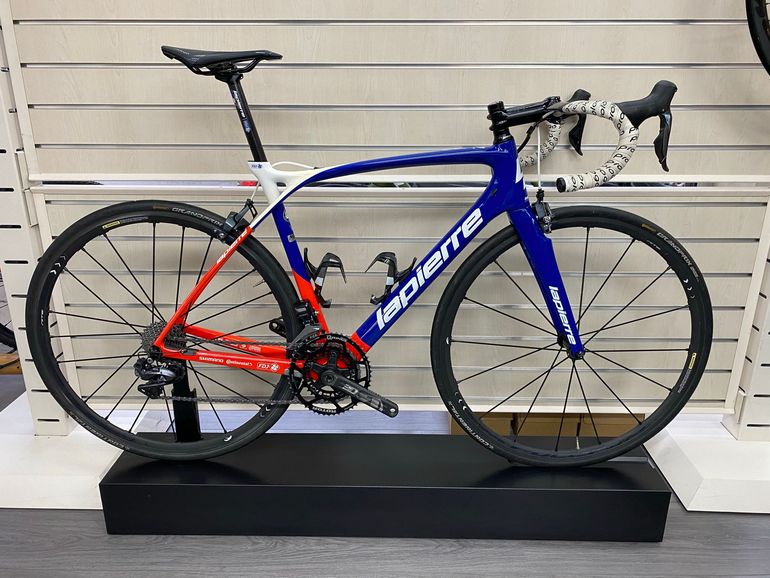 Used Lapierre Xelius Shimano Ultegra Di2 2016 Road & Gravel — image 1 of 3