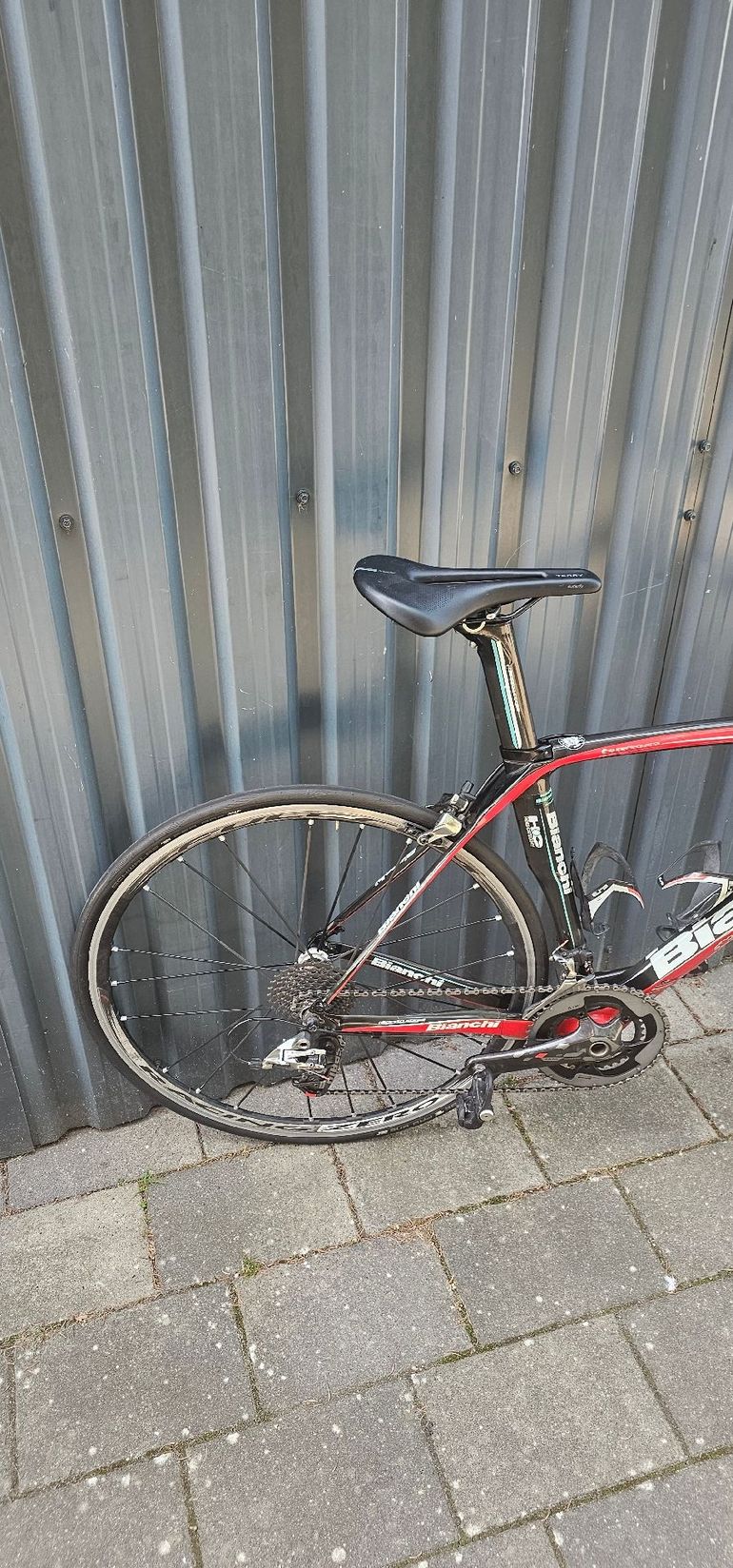 Used Bianchi Oltre SRAM Red 2014 Road & Gravel, Red — image 8 of 8