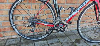 Used Bianchi Oltre SRAM Red 2014 Road & Gravel, Red — image 3 of 8