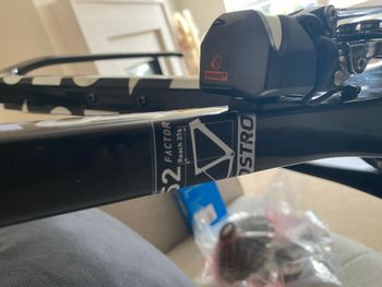 Tweedehands Factor Ostro Shimano Ultegra Di2 2023 Road & Gravel — afbeelding 7 van 10