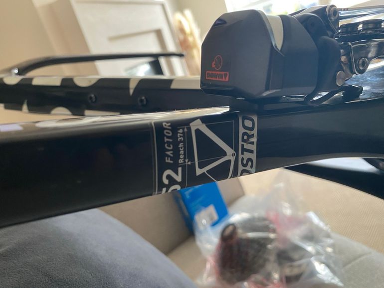 Tweedehands Factor Ostro Shimano Ultegra Di2 2023 Road & Gravel — afbeelding 7 van 10