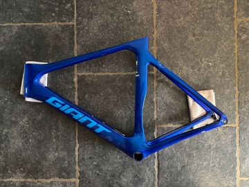 Used Giant Propel Advanced 2 Disc 2020 Frameset 2020 Road & Gravel, Blue — image 2 of 9
