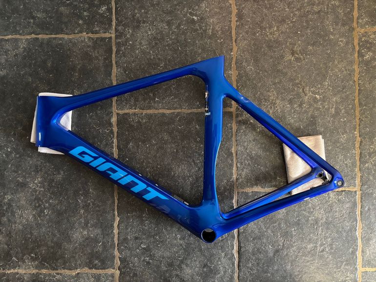 Used Giant Propel Advanced 2 Disc 2020 Frameset 2020 Road & Gravel, Blu — image 2 of 9
