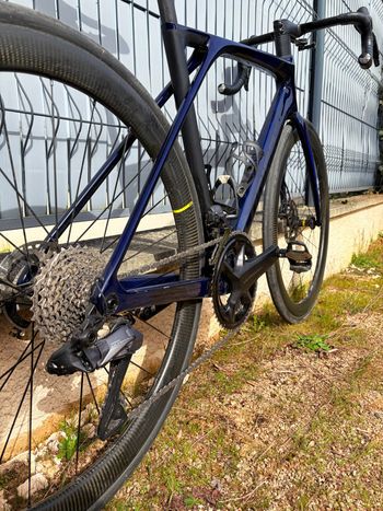 Used Lapierre Xelius SL 8.0 2024 2024 Road & Gravel, Blue — image 2 of 3