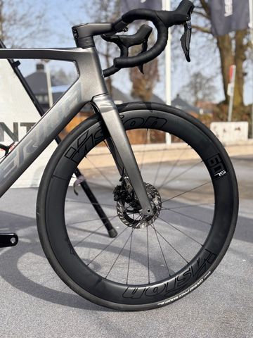 Used Merida Reacto Shimano Dura Ace Di2 2025 Road & Gravel, Light Gray — image 3 of 6
