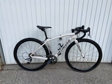 Used Specialized Amira SRAM Force 2016 Road & Gravel, White — image 4 of 4