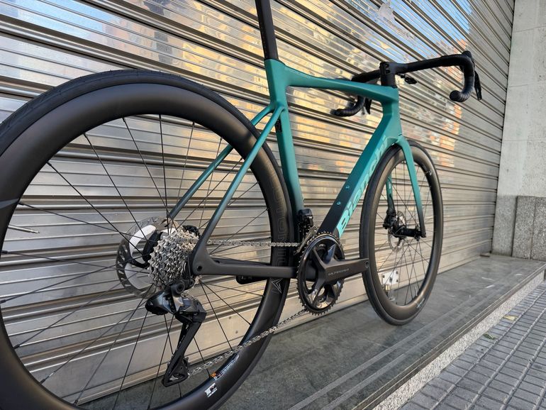 Bianchi Specialissima PRO Ultegra Di2 2025 2025 Road & Gravel d'occasion — image 14 sur 15