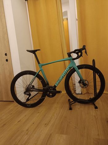 Bianchi, Specialissima PRO Ultegra Di2 2025