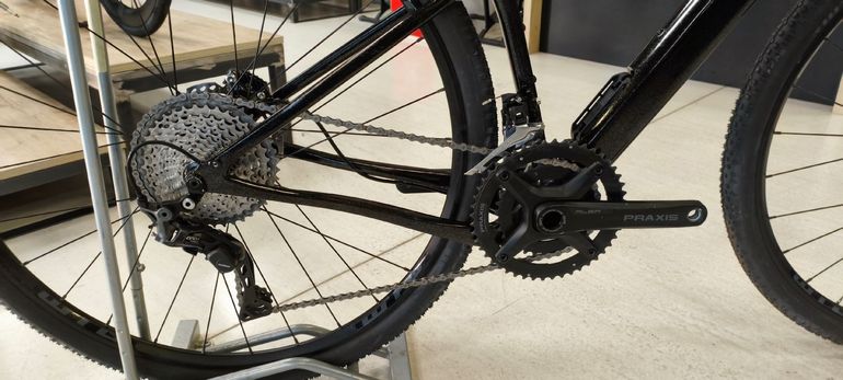 Used Cannondale Topstone Shimano GRX 2023 Road & Gravel, Black — image 3 of 7