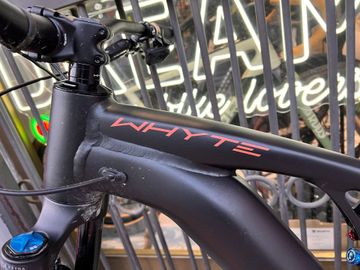 Gebrauchtes White Custom SRAM GX Eagle AXS 2025 Mountainbike, Schwarz — Bild 6 von 15