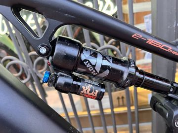 Gebrauchtes White Custom SRAM GX Eagle AXS 2025 Mountainbike, Schwarz — Bild 8 von 15