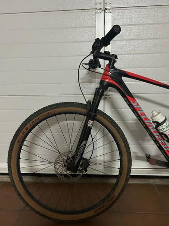 Used Specialized Epic SRAM GX Eagle 2018 Mountainbike, Red — image 2 of 9