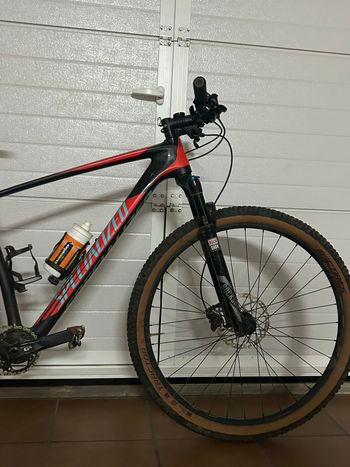 Used Specialized Epic SRAM GX Eagle 2018 Mountainbike, Red — image 5 of 9