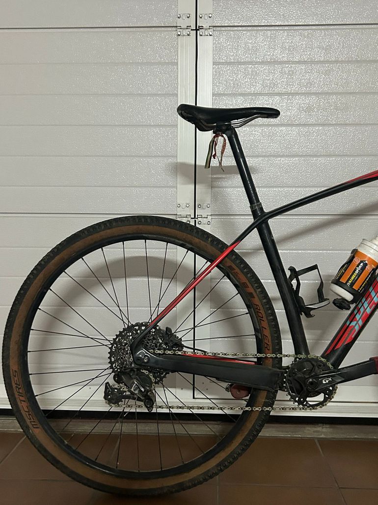 Used Specialized Epic SRAM GX Eagle 2018 Mountainbike, Red — image 4 of 9