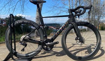 Factor Ostro Shimano Ultegra Di2 2025 Road & Gravel de segunda mano, Negro — imagen 1 de 13