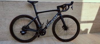 Used Tarmac SL7 Specialized Tarmac SL7 2022 Road & Gravel, Black — image 2 of 10