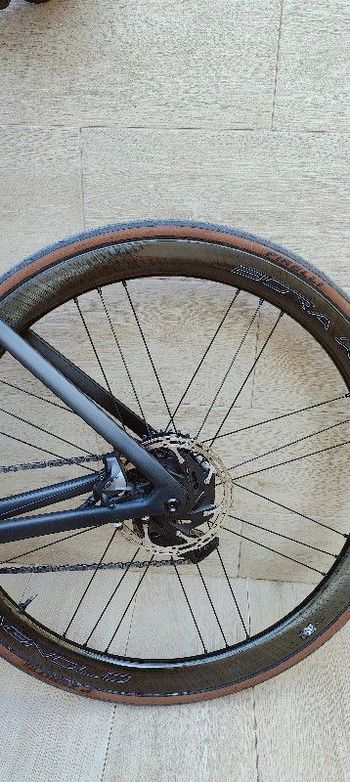 Used Tarmac SL7 Specialized Tarmac SL7 2022 Road & Gravel, Black — image 9 of 10