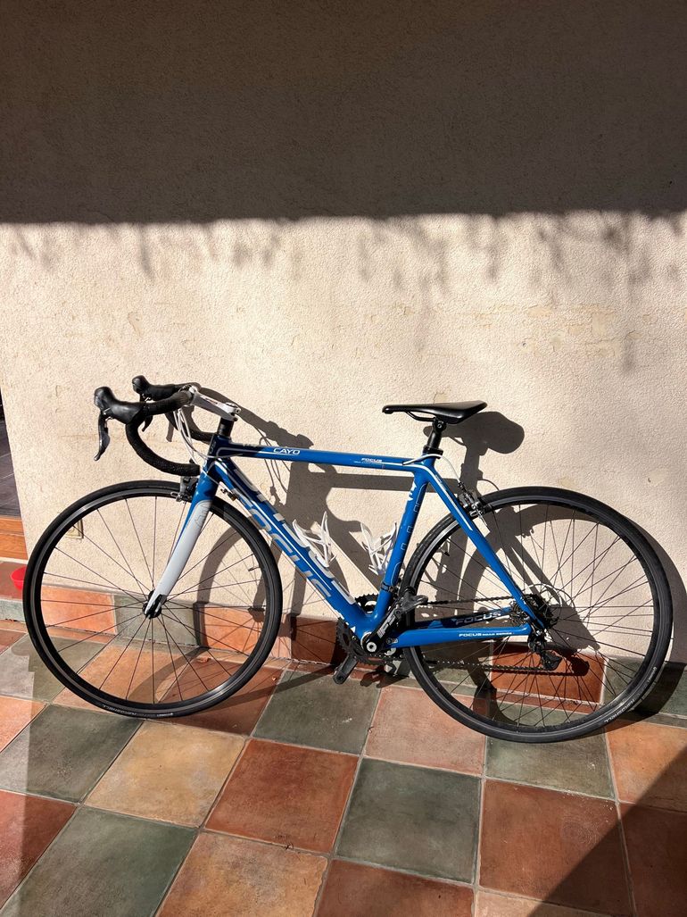 Used Focus Cayo Shimano 105 2016 Road & Gravel — image 2 of 17
