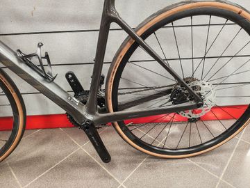Scott Addict 20 2024 2024 Road & Gravel d'occasion — image 8 sur 10