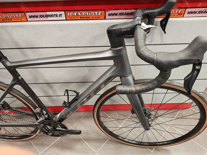 Scott Addict 20 2024 2024 Road & Gravel d'occasion — image 6 sur 10