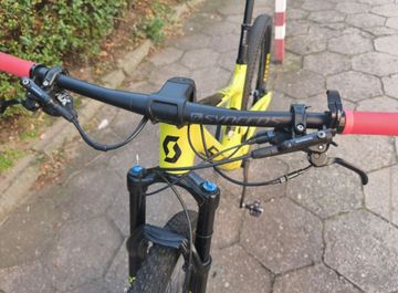 Used Scott Spark RC Comp 2022 2022 Mountainbike, Orange, 29 — image 7 of 12