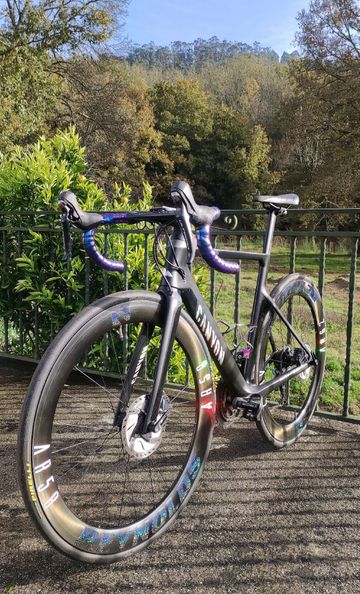 Canyon Aeroad CF SL Disc 8.0 2019 2019 Road & Gravel usato, Nero — immagine 5 di 6