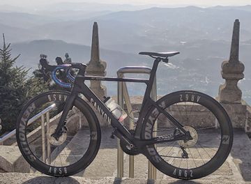 Canyon Aeroad CF SL Disc 8.0 2019 2019 Road & Gravel usato, Nero — immagine 2 di 6