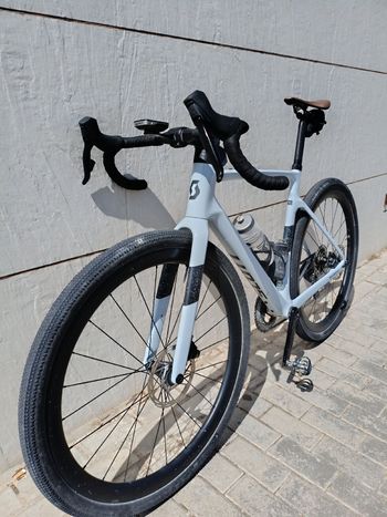 Käytetty Scott Addict Gravel 20 2025 Road & Gravel — kuva 19 / 19