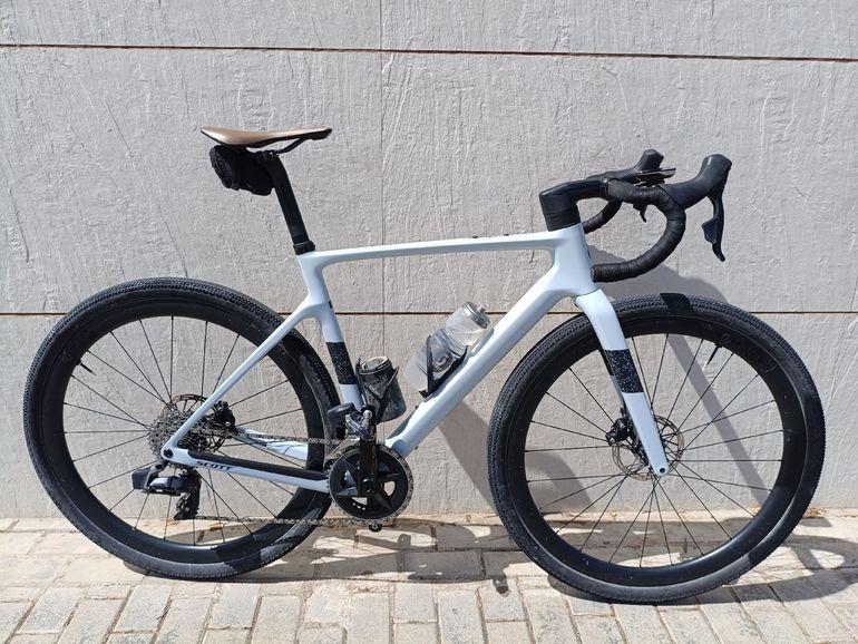 Käytetty Scott Addict Gravel 20 2025 Road & Gravel — kuva 18 / 19