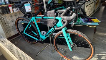 Used Bianchi Arcadex Comp APEX disc 2025 2025 Road & Gravel
