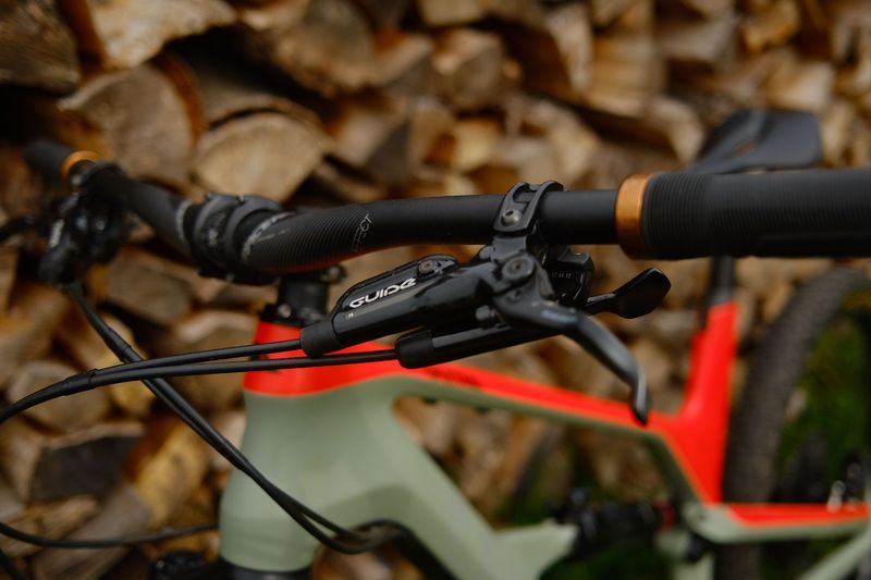 Used Canyon Spectral CF 8.0 2018 2018 Mountainbike, Orange, 27.5 — image 7 of 19
